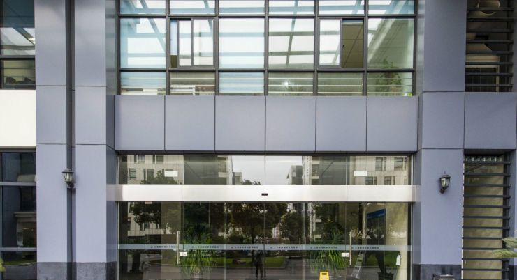 _上海汤臣臻园物业电话_上海金丰园935弄物业电话