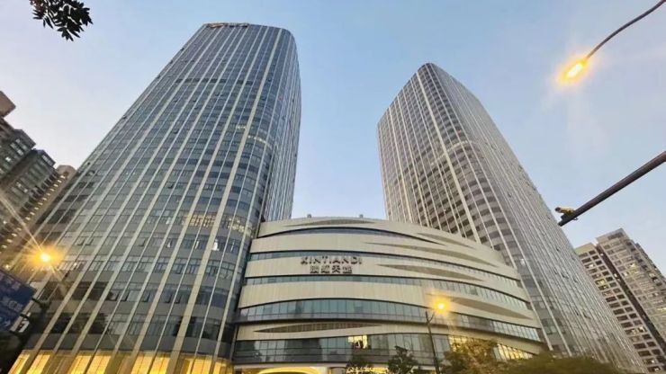 上海写字楼出租视频__上海写字楼价格及其租金行情