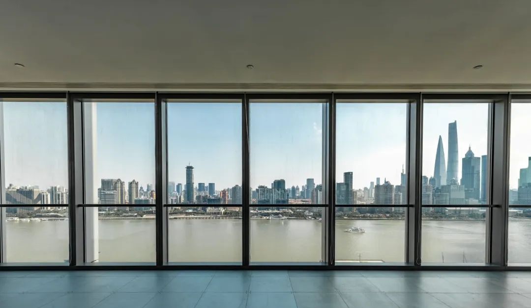 浦东北外滩滨江大道__外滩滨江浦东段