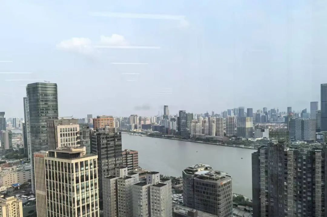 外滩地铁口在哪里_地铁外滩_