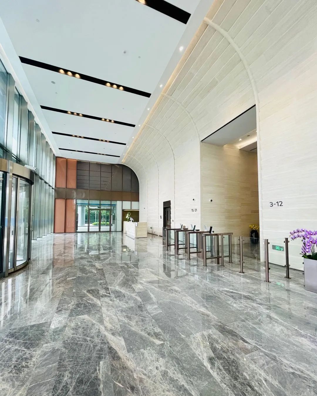 金融街静安中心写字楼__上海静安办公楼