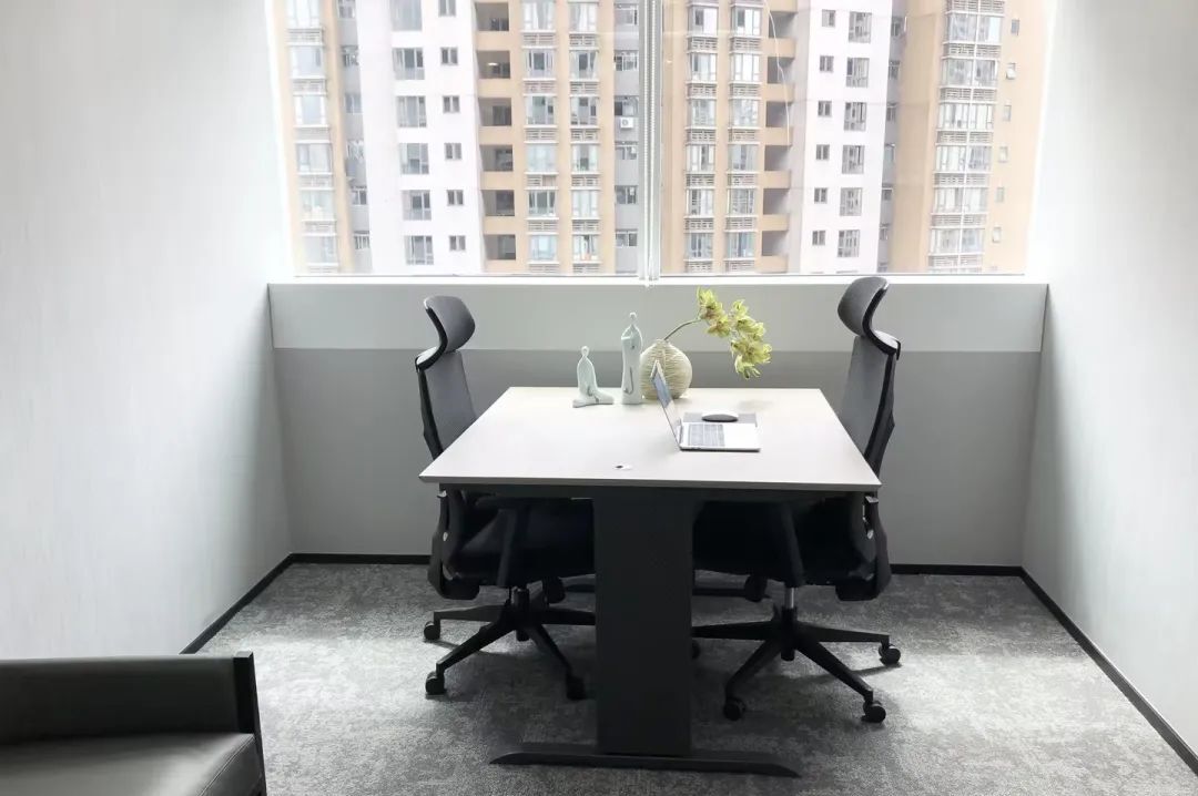 静安嘉里中心写字楼租金__静安嘉里中心建筑设计