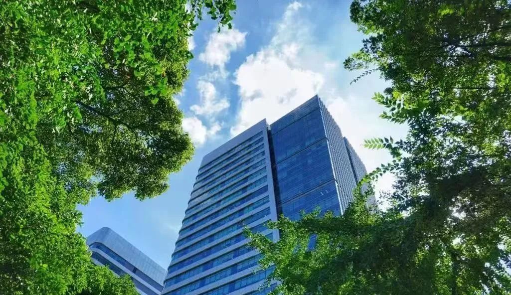 静安嘉里中心写字楼租金__静安嘉里中心建筑设计