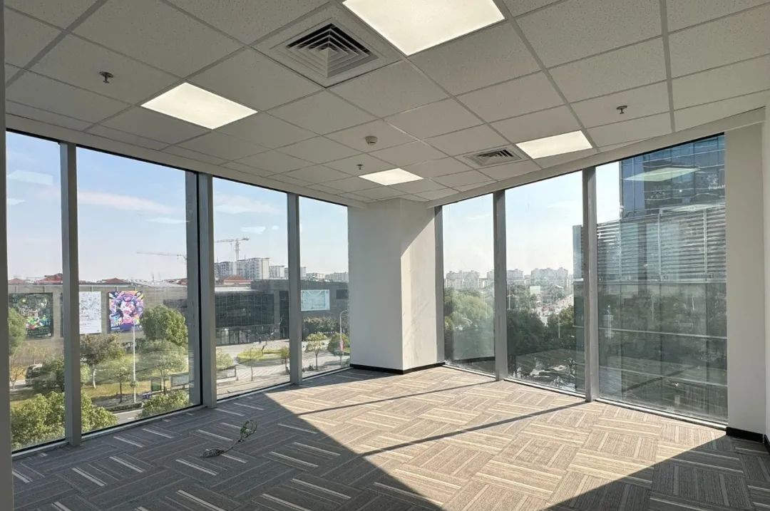 _虹桥七宝古镇图片_虹桥车市卖什么车