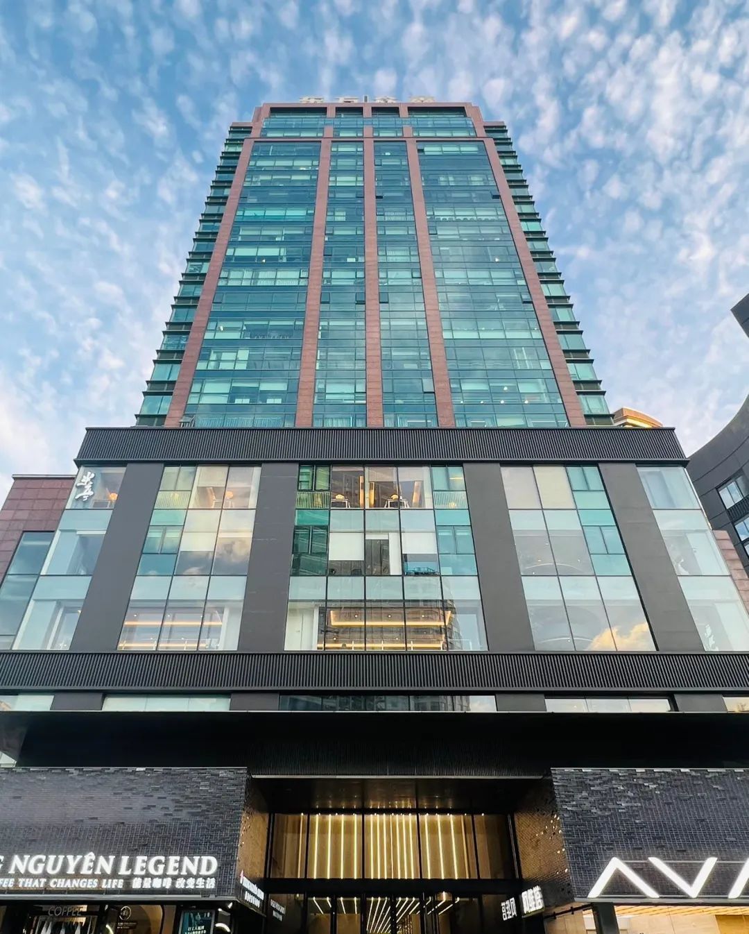 _南京东方商厦_南京地铁大厦里都是哪些单位