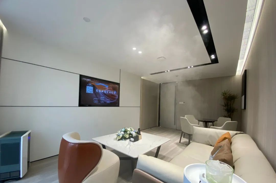 汇银大厦：南京西路精装办公招租，空调开放至晚上11点__汇银大厦：南京西路精装办公招租，空调开放至晚上11点