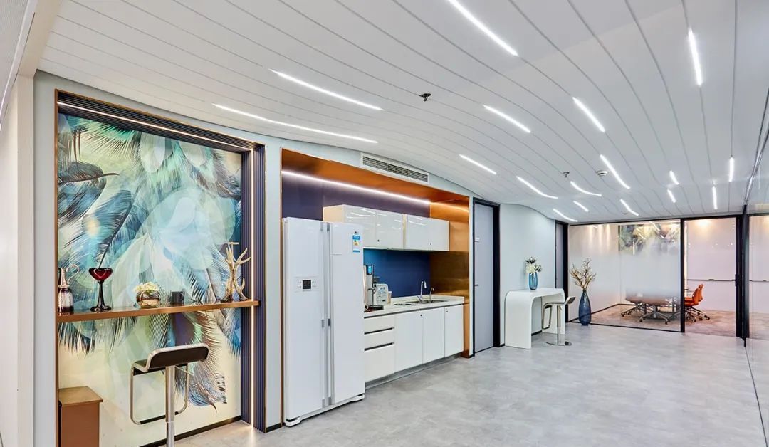 仲益大厦办公室出租_南京西路580号仲益大厦_