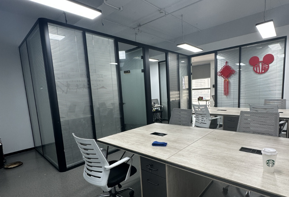 _办公大楼租赁_租20000平办公用楼