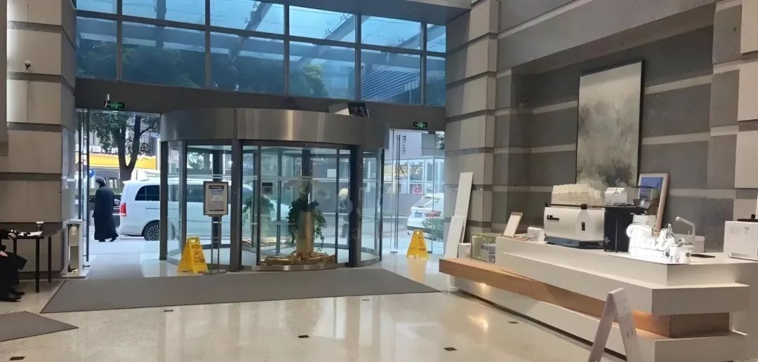 长宁最豪华的办公楼_上海长宁区办公楼_