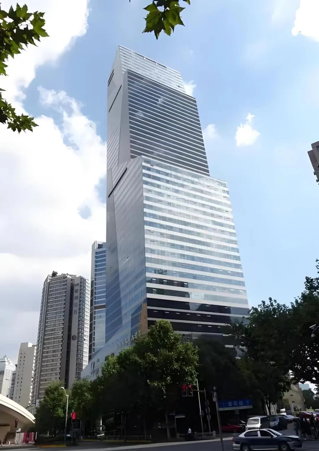 长宁最豪华的办公楼_上海长宁区办公楼_