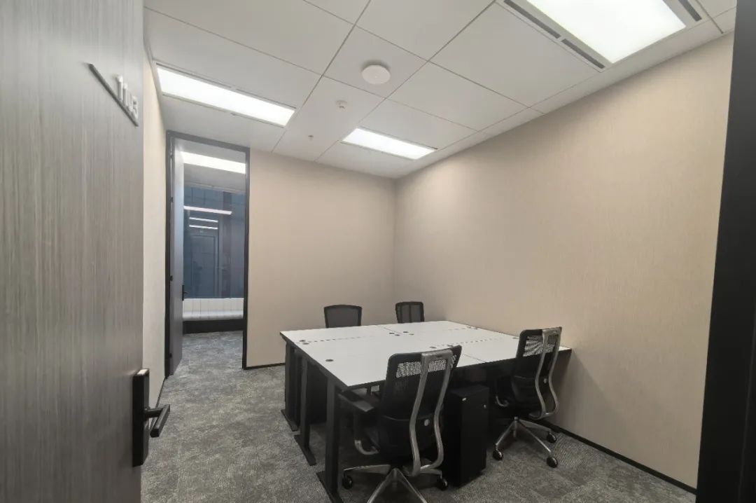 1/12/13号线汉中路，1/3/4号线上海火车站丽丰天际中心__1/12/13号线汉中路，1/3/4号线上海火车站丽丰天际中心