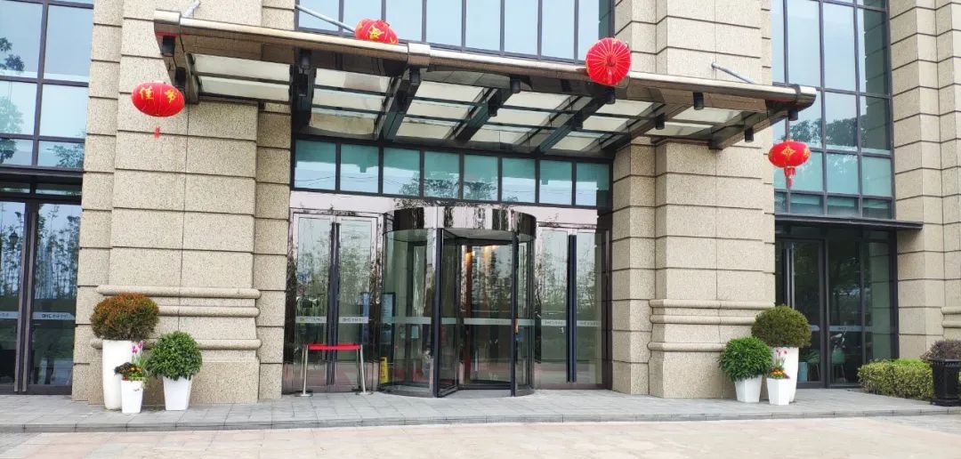 _沪南路2218号中环中心_中环沪南路出口