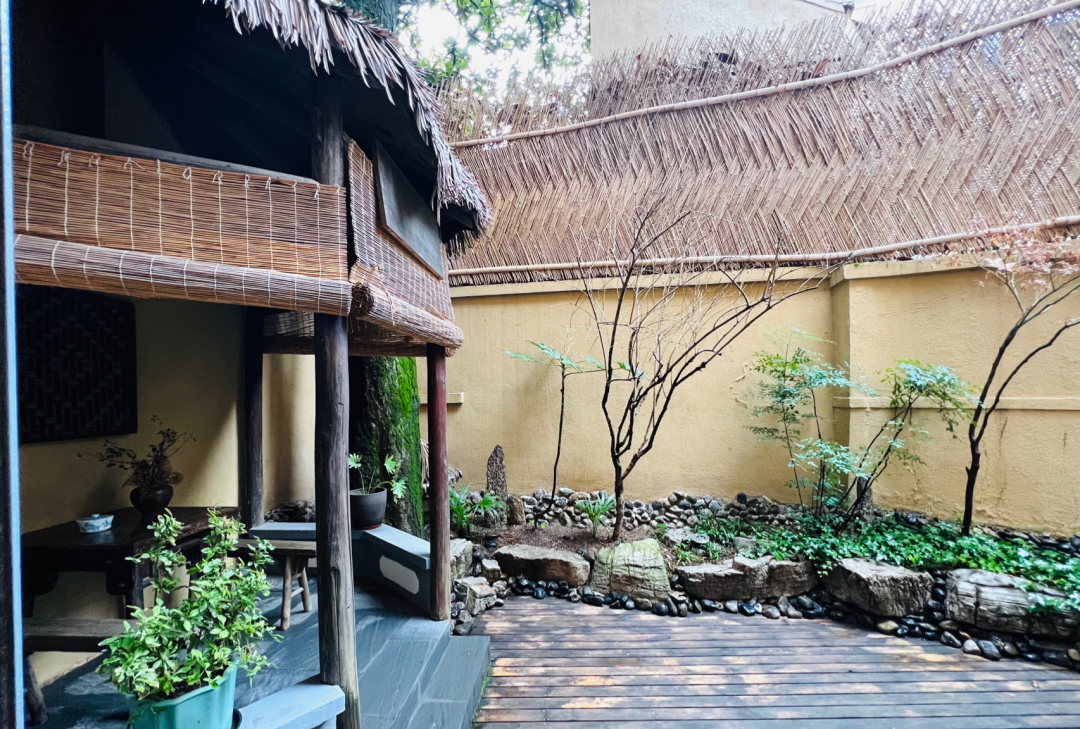 浦西巨富长街区：魔都年轻人最爱，富民路小洋楼藏着百余年历史韵味