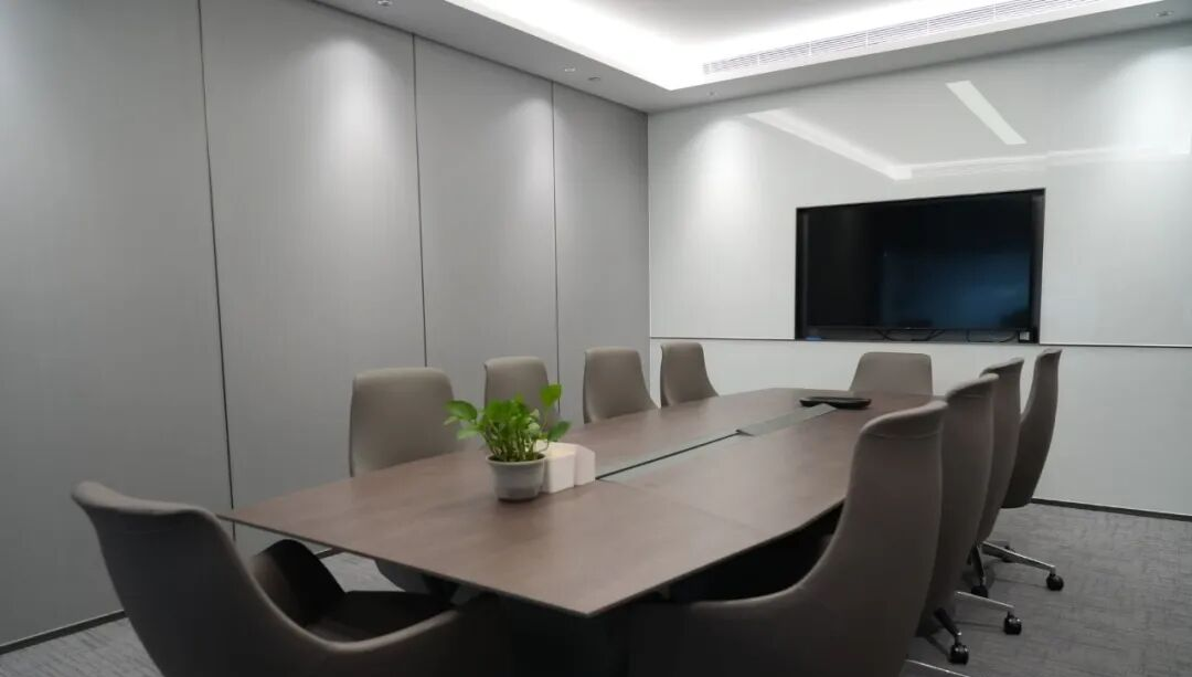 约60000㎡办公场地出租，含出租价格及多维交通等详细信息