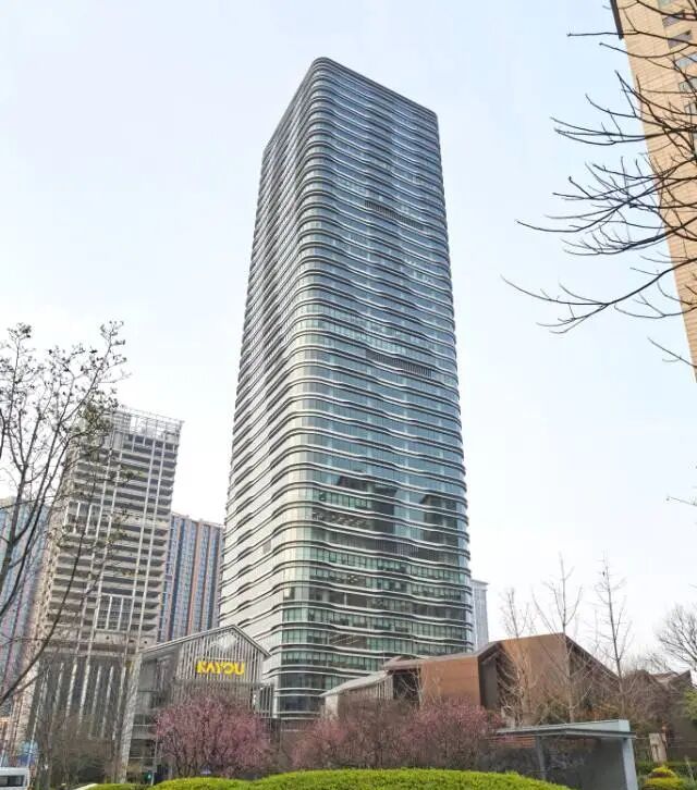 静安•汇能大悦中心 | 苏河湾畔超甲级商务地标——双轨上盖