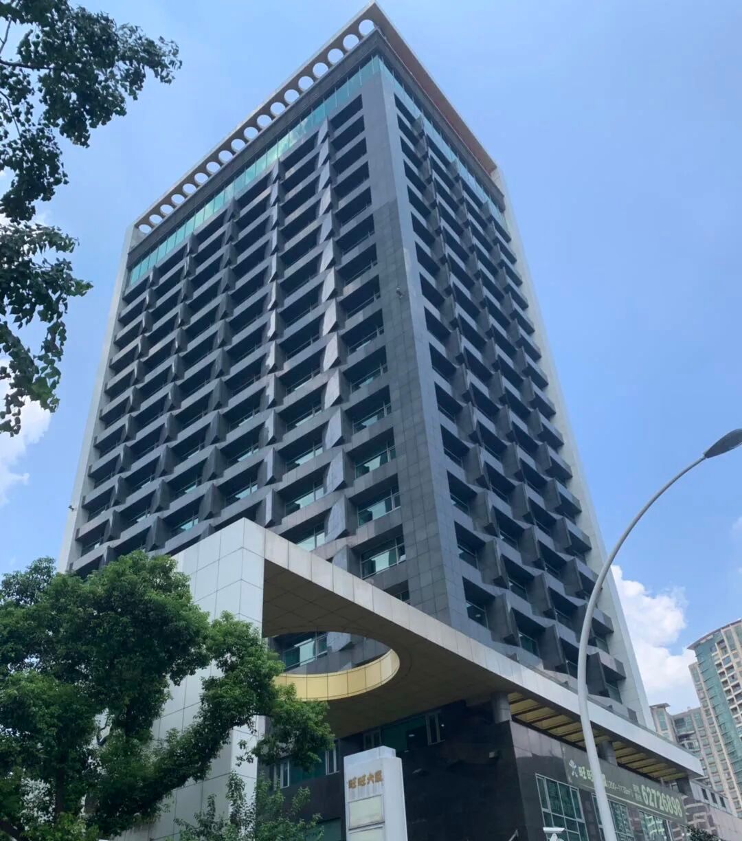 旺旺大厦：上海南京西路商圈5A甲级办公楼出租信息详解