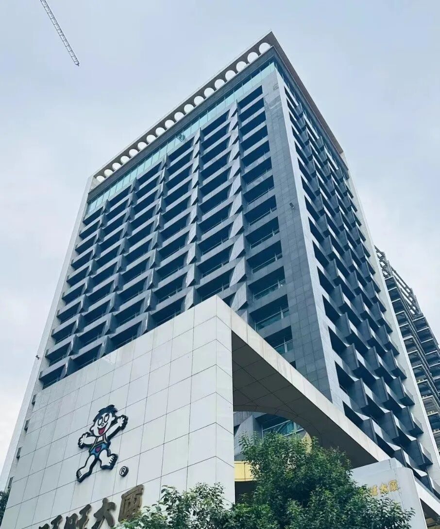旺旺大厦317平办公室出租：南京西路性价比之选，东南朝向双面采光