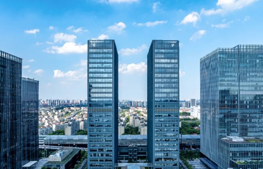 前滩世贸中心一期办公楼出租 浦东核心商务区办公楼出租 出租价格优惠